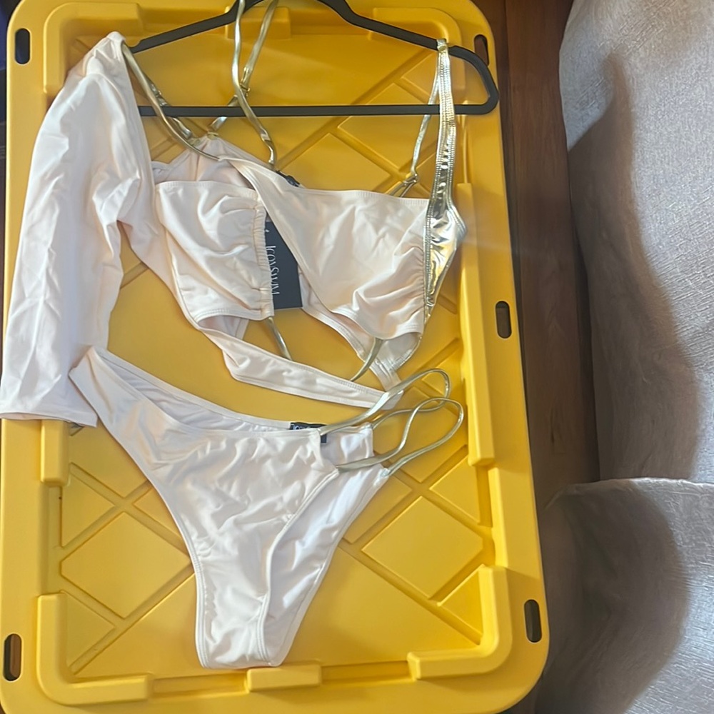 Iconswim bikini